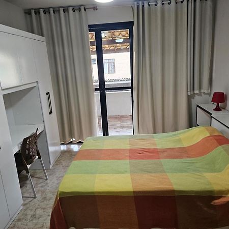 סלבאדור Casa Beira Mar Em Praia Do Flamengo מראה חיצוני תמונה